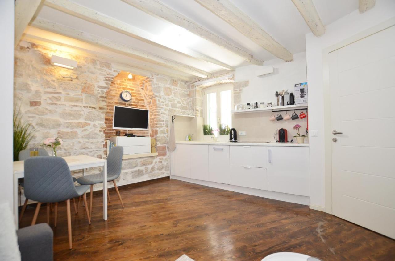 Pisinium Apartment Rovinj Exterior foto