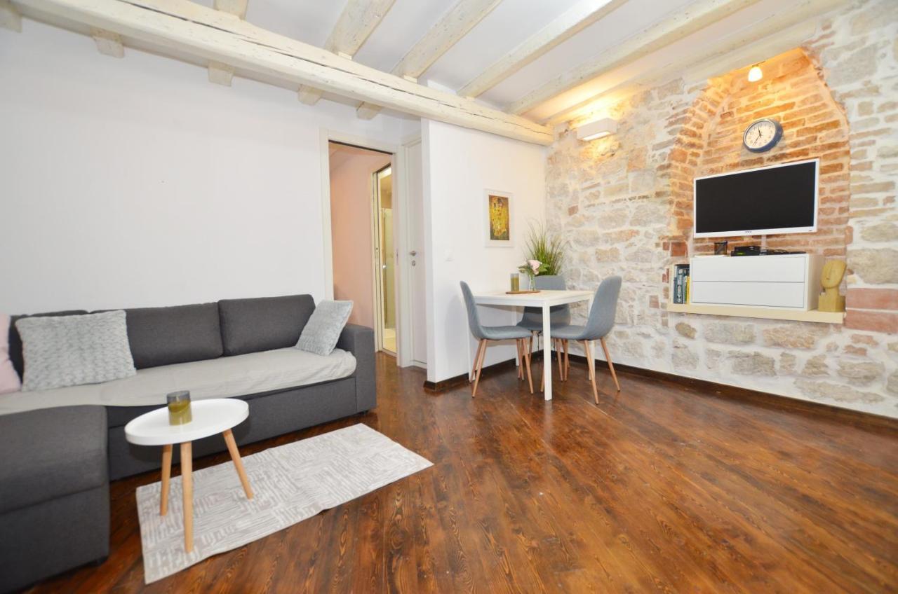 Pisinium Apartment Rovinj Exterior foto